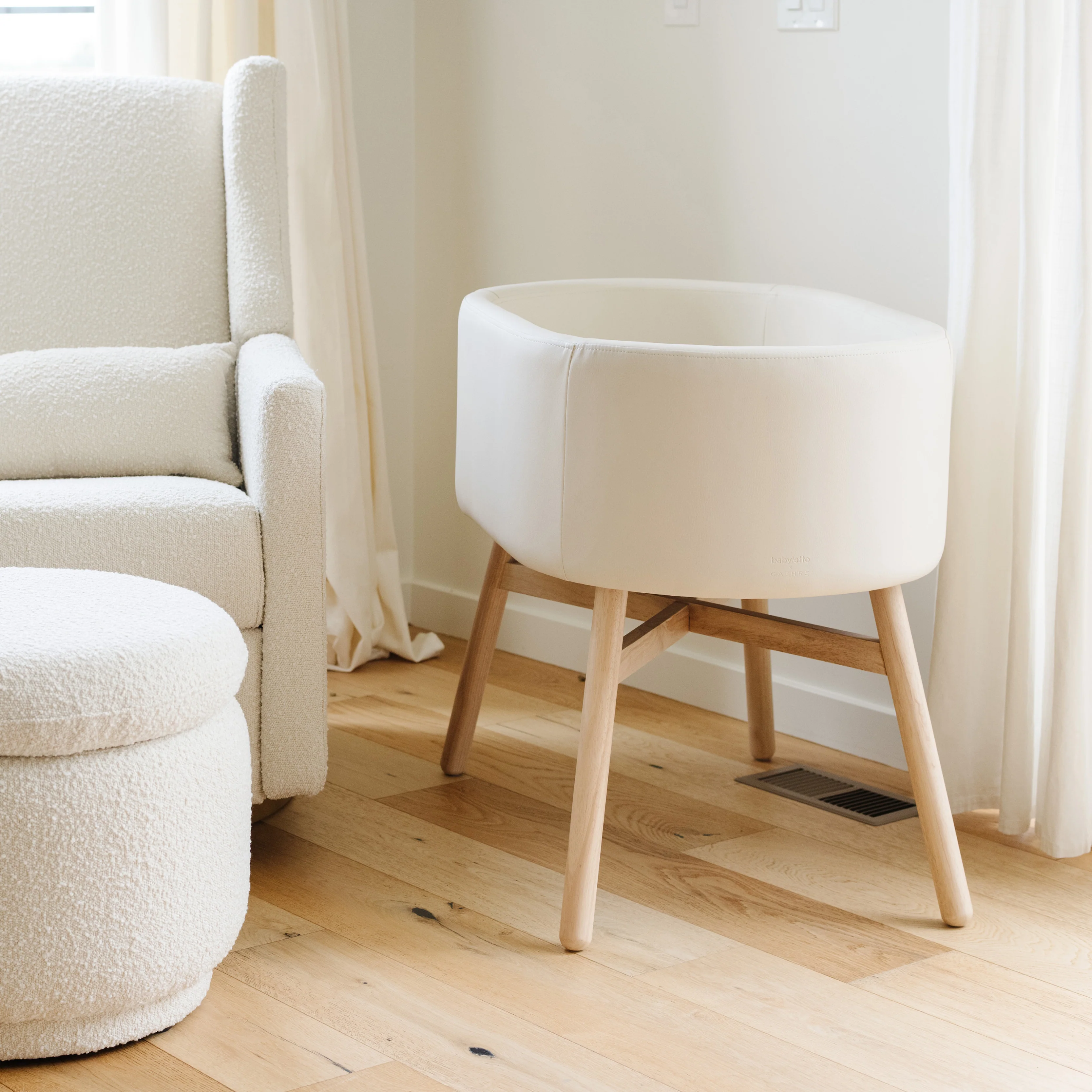 babyletto x GATHRE Capsule Bassinet - Image 22