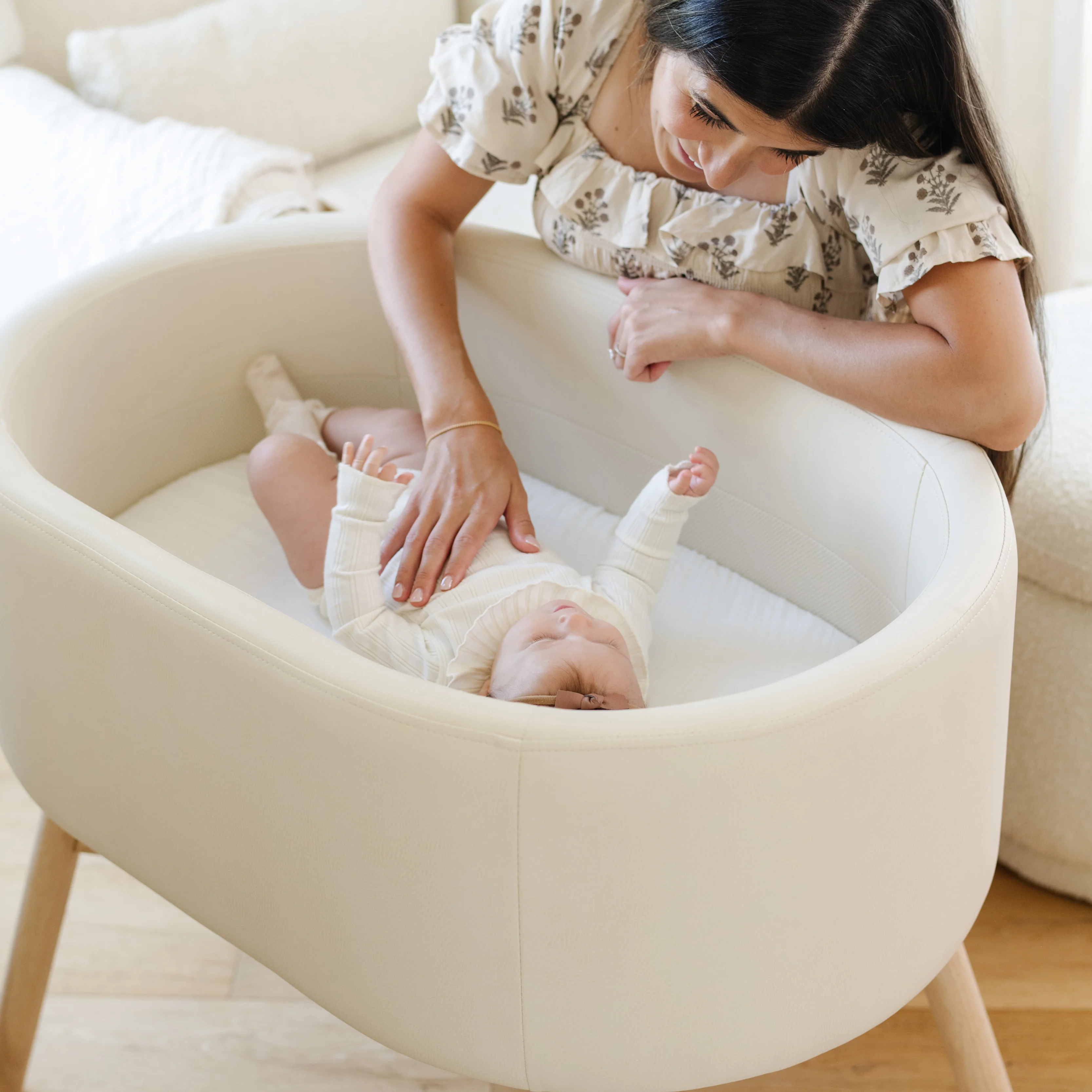 babyletto x GATHRE Capsule Bassinet - Image 25