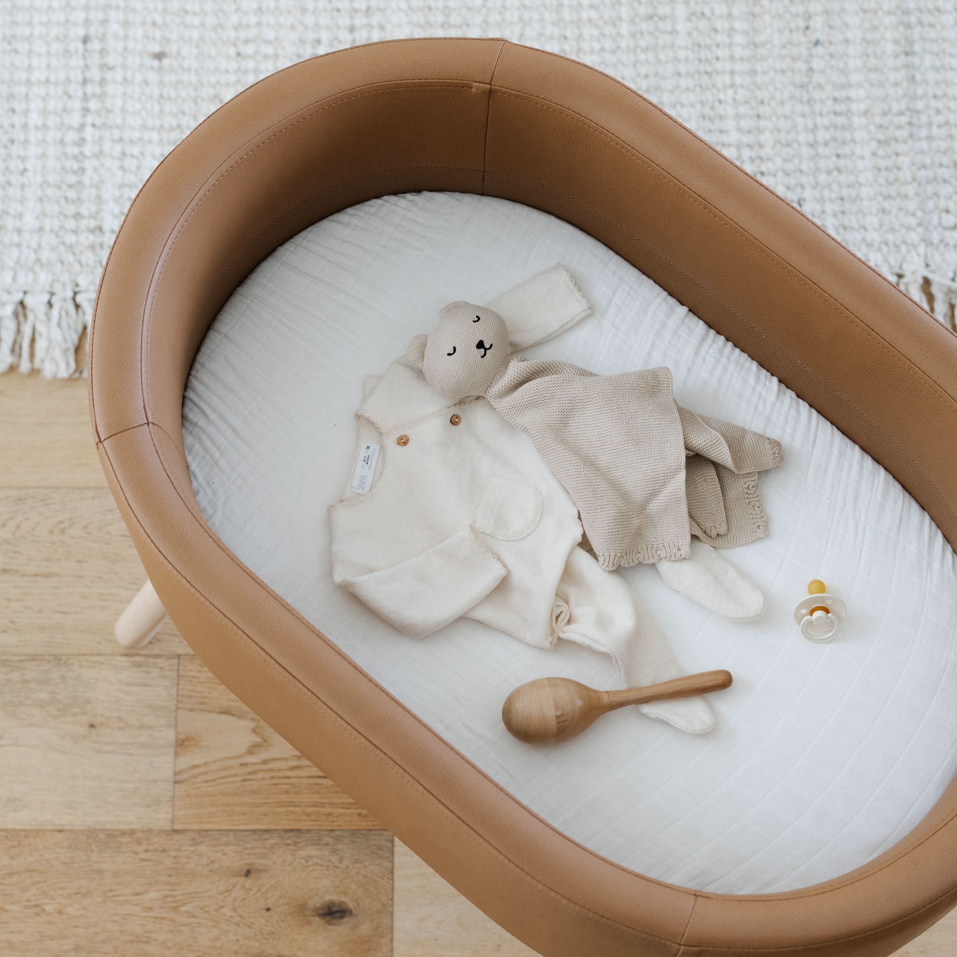 babyletto x GATHRE Capsule Bassinet - Image 3