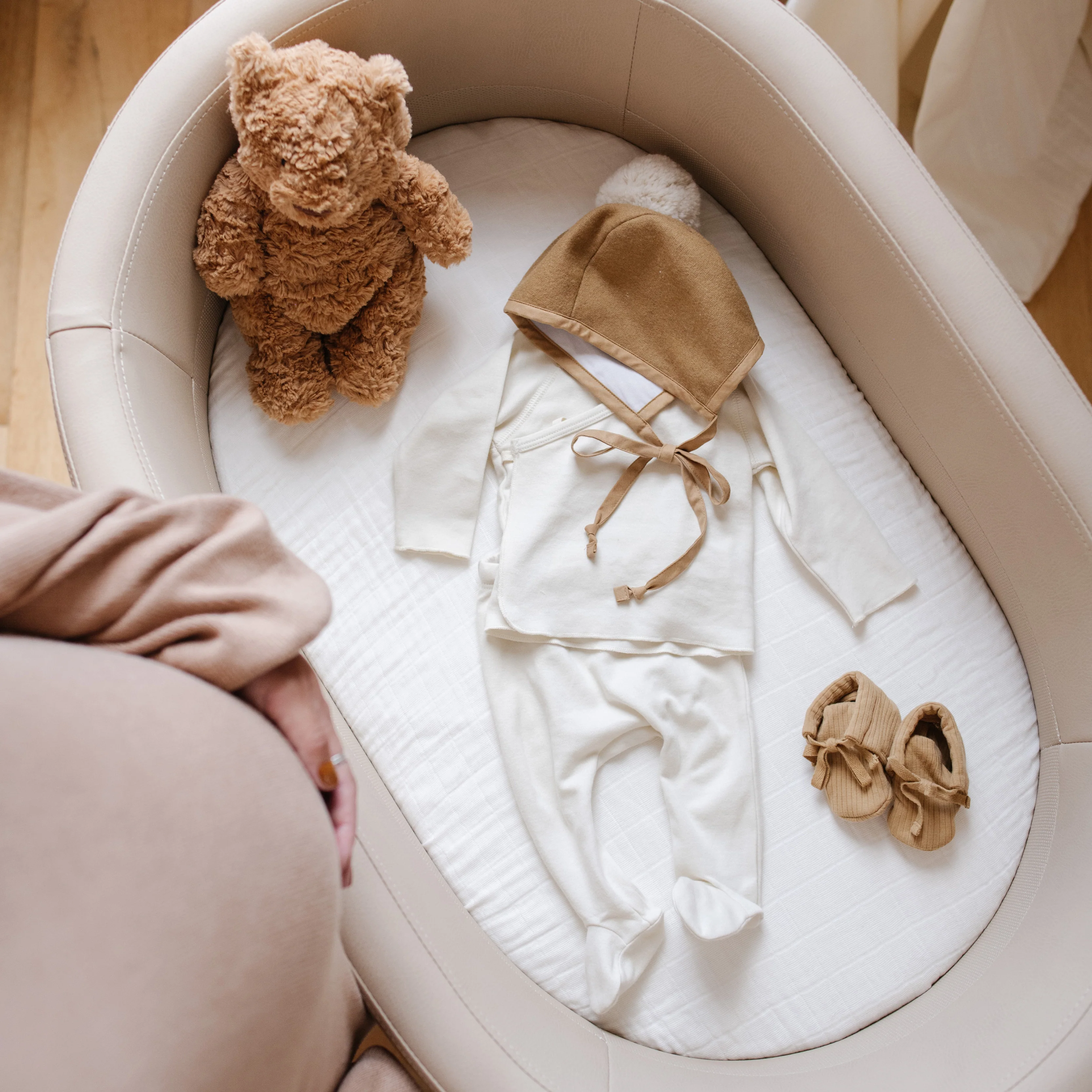 babyletto x GATHRE Capsule Bassinet - Image 45