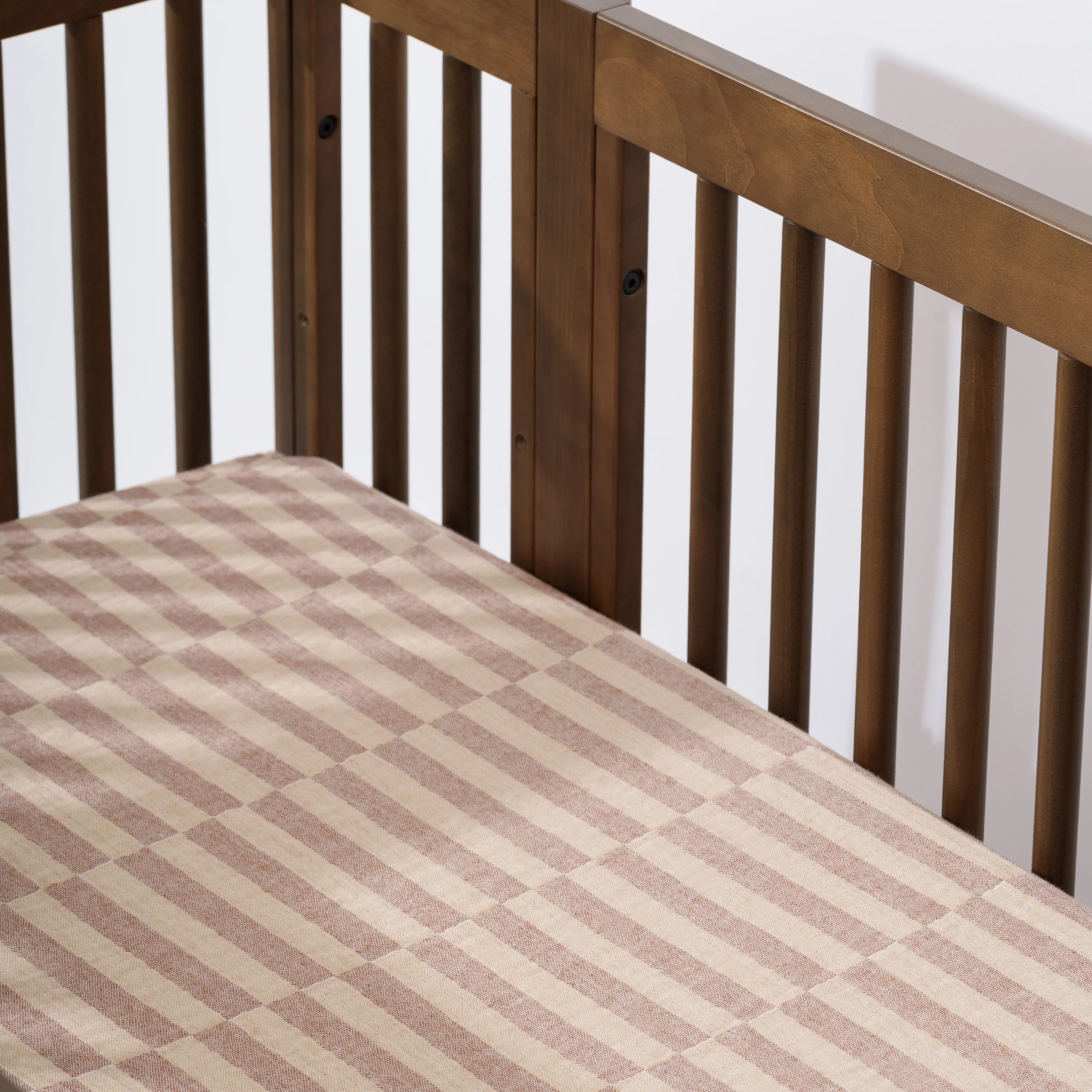 Crib Sheet in GOTS Certified Organic Muslin Cotton - Image 140