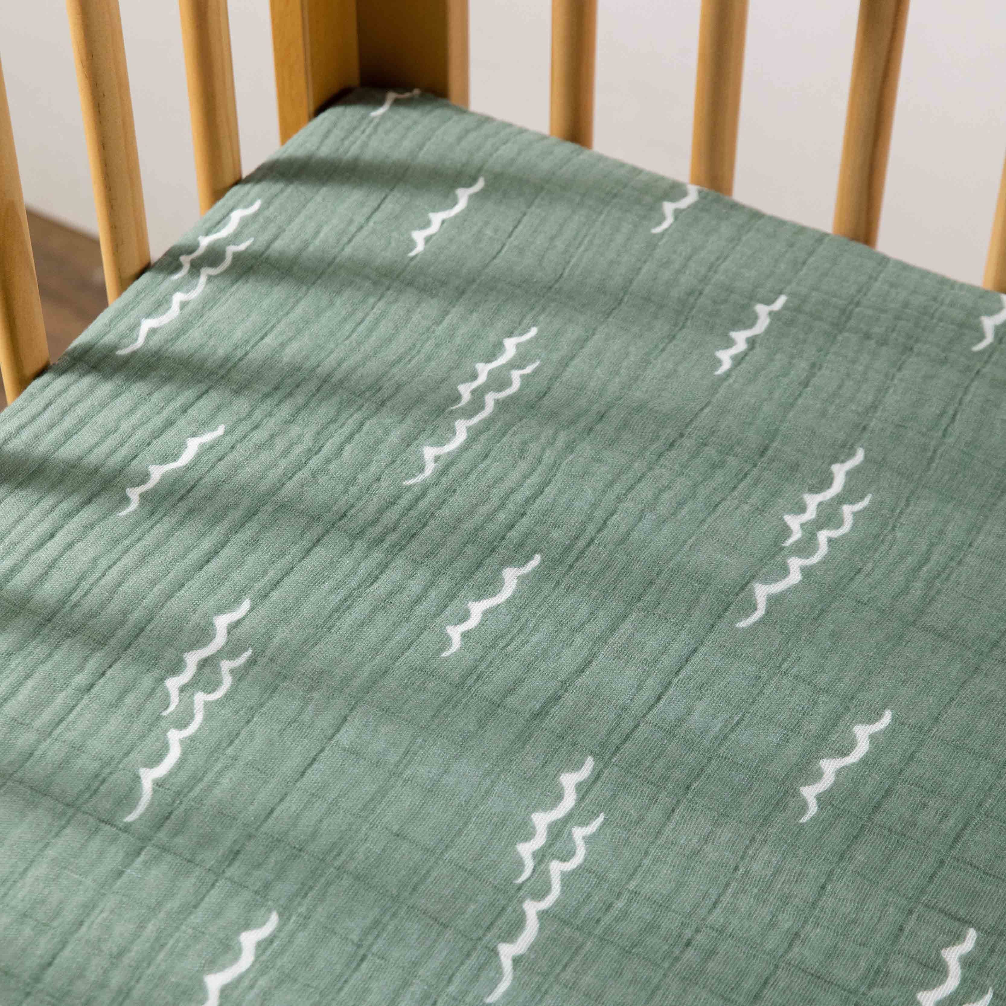 Crib Sheet in GOTS Certified Organic Muslin Cotton - Image 9