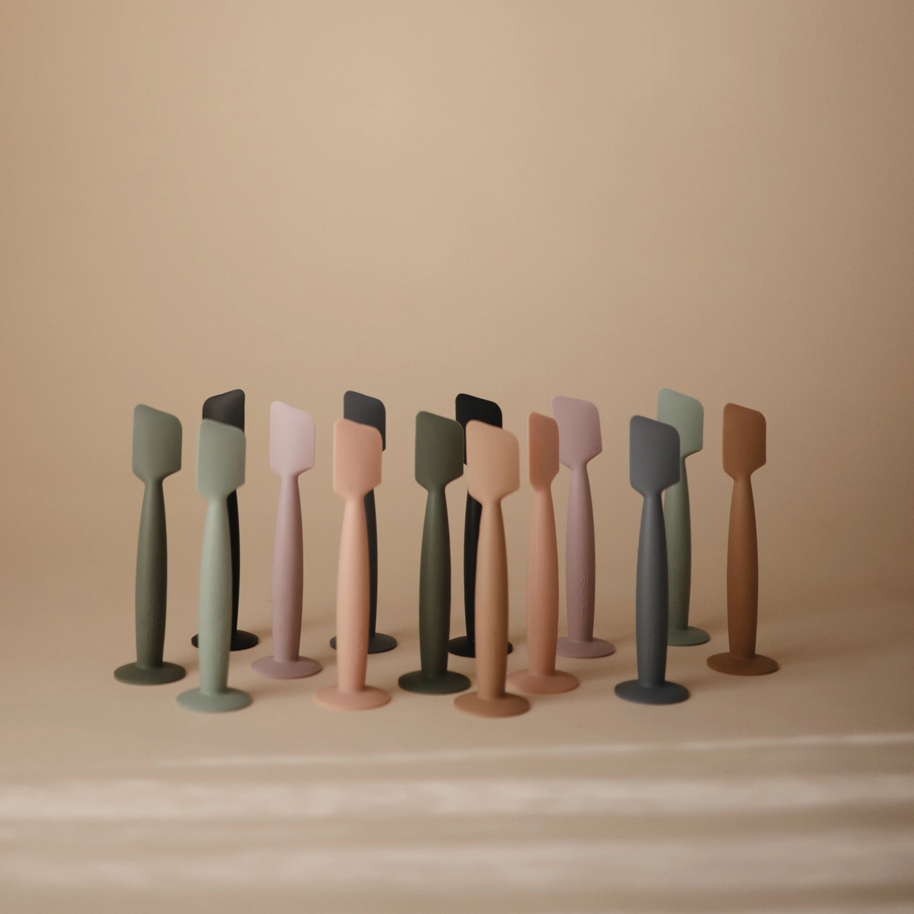 Mushie Diaper Cream Applicator - Image 10