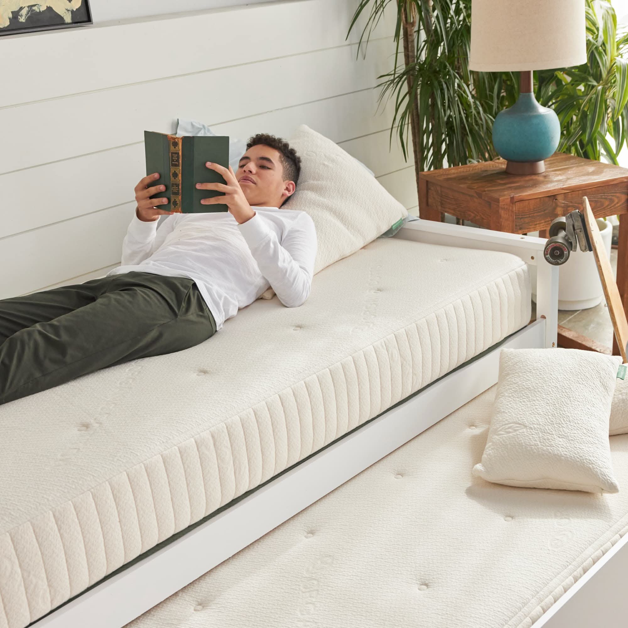 Avocado Eco Organic Kids Twin and Full Mattress - Image 5