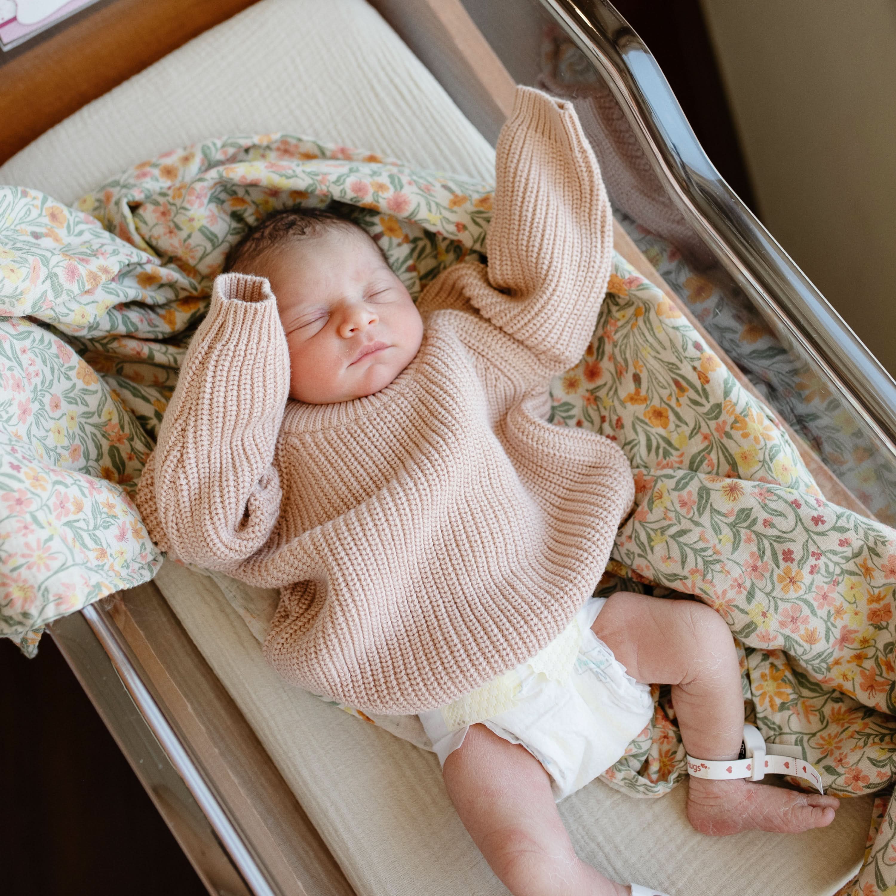 Mushie Extra Soft Muslin Crib Sheet - Image 4