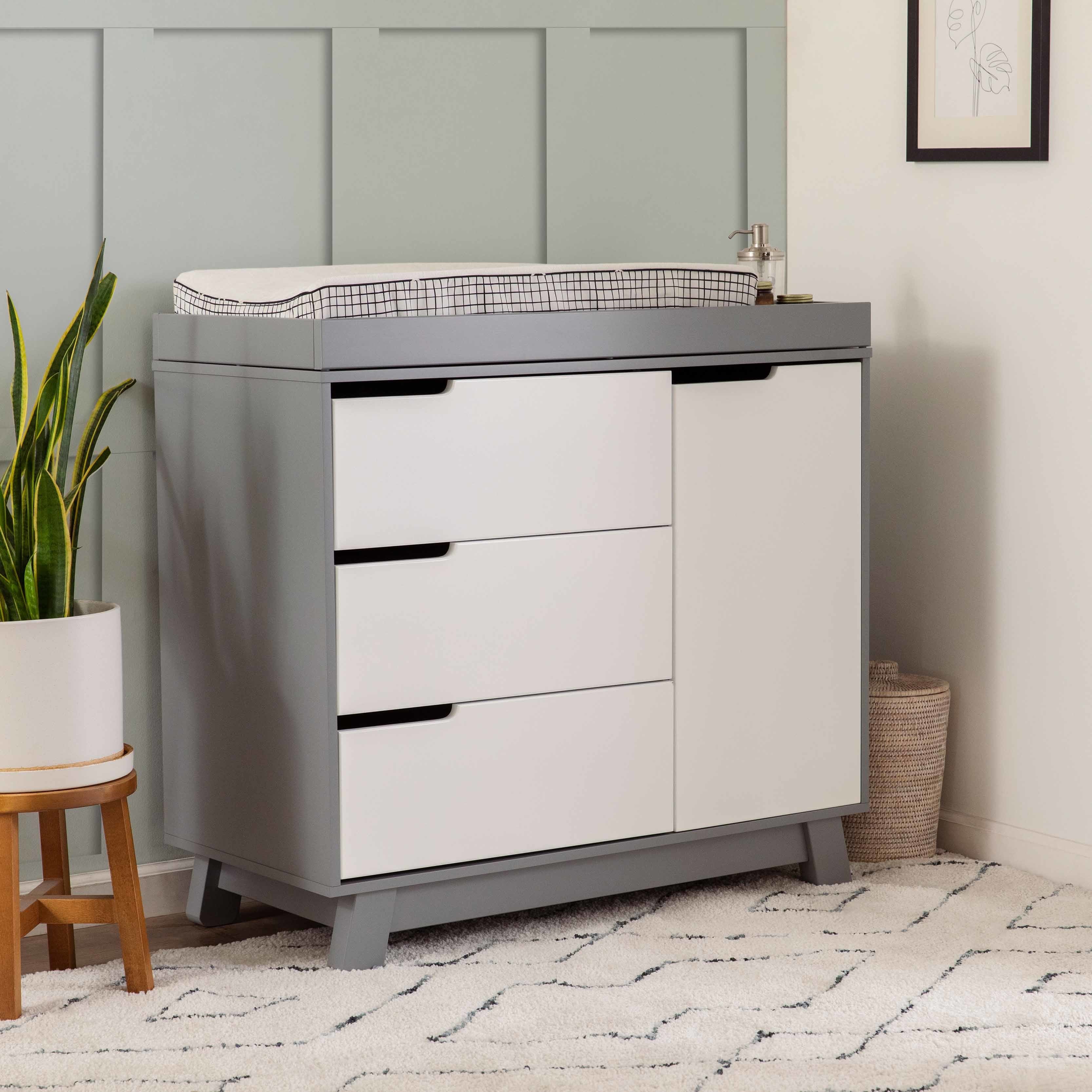 Hudson 3-Drawer Changer Dresser with Removable Changing Tray - Image 5