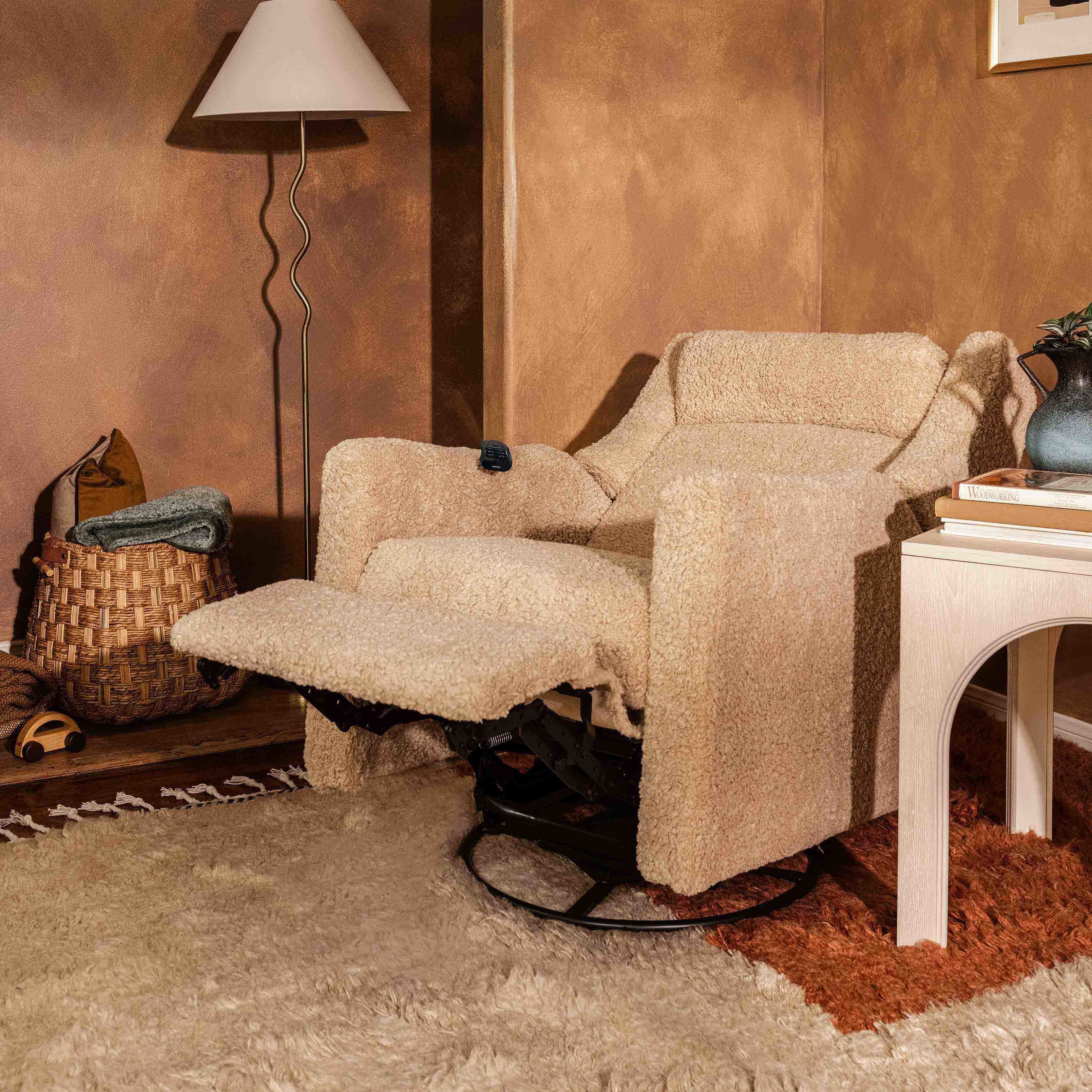 Kiwi Deluxe Power Recliner and Swivel Glider with Heat and Massage - Image 22