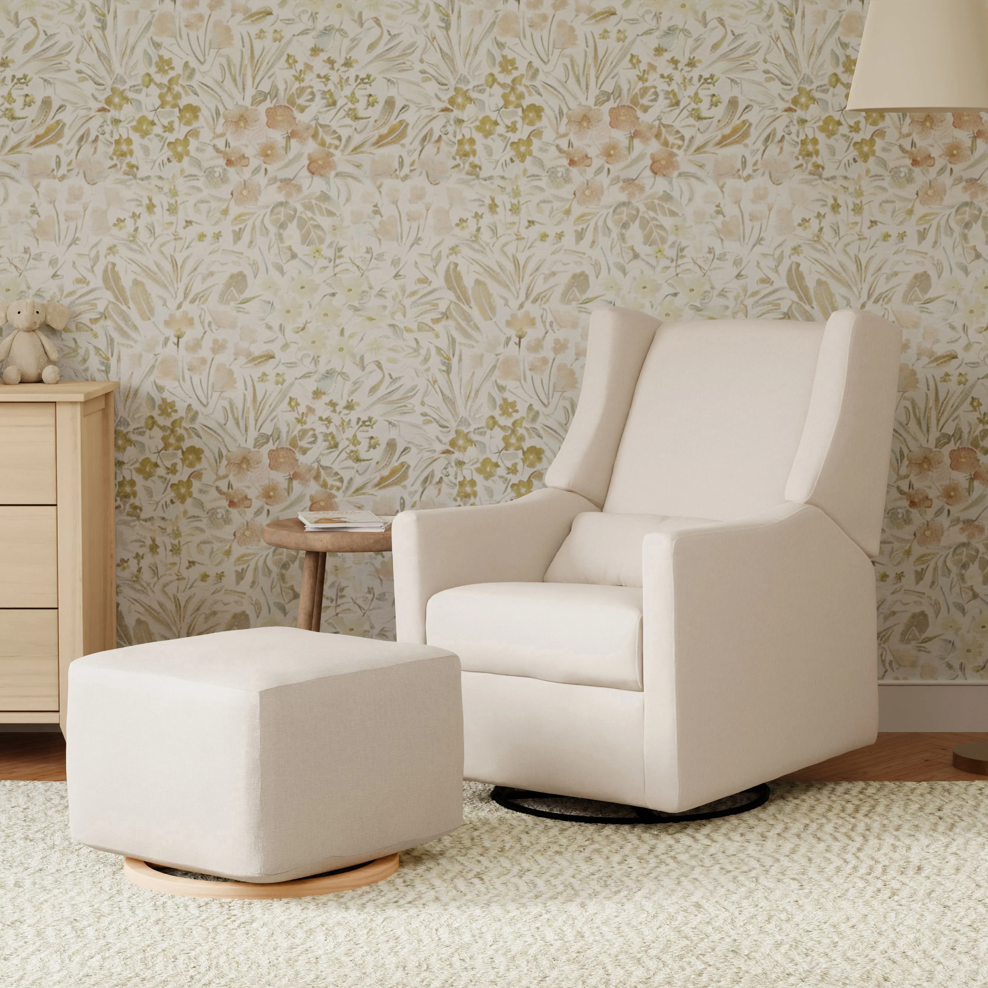 Kiwi Electronic Recliner and Swivel Glider with USB port - Image 29