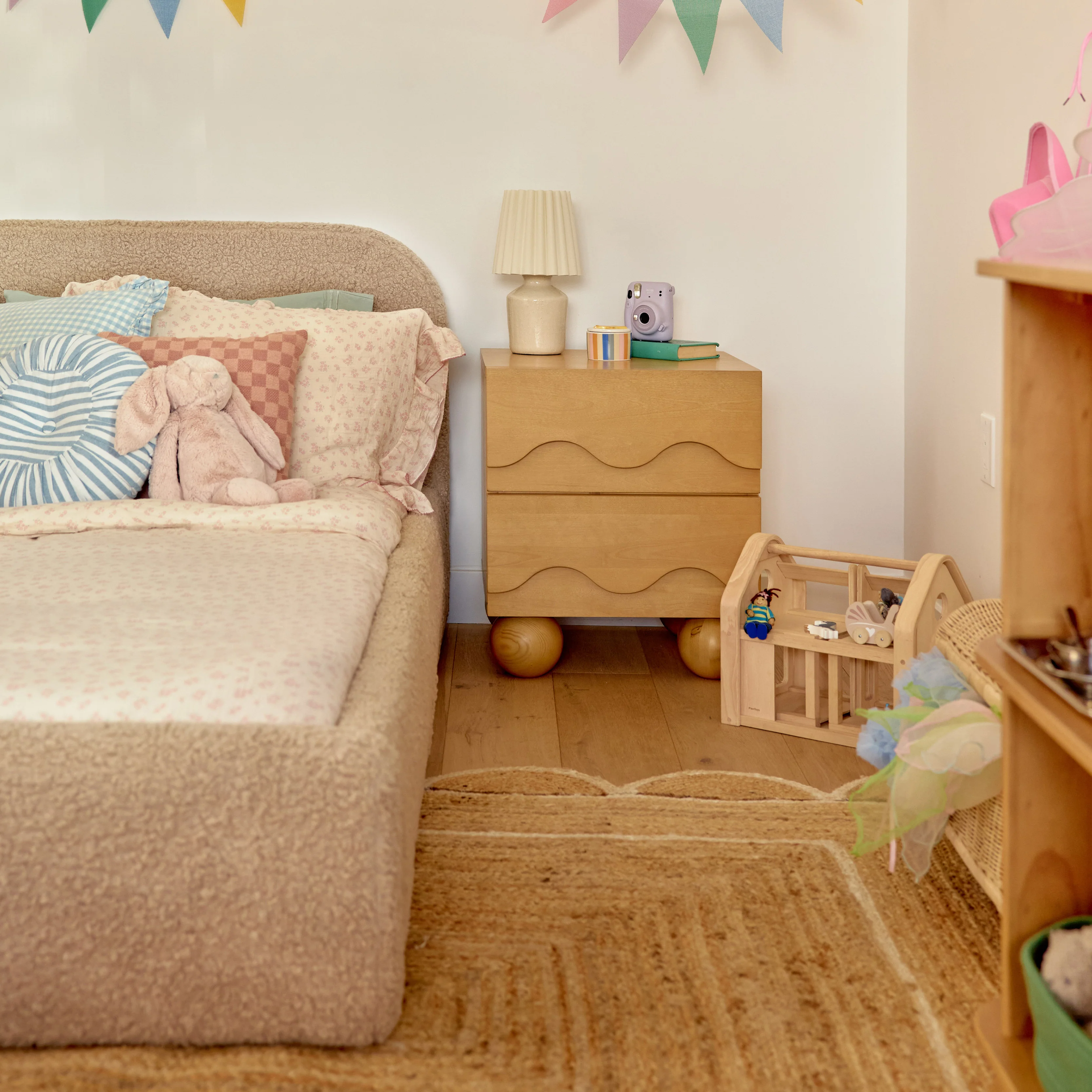 Lido Wave Assembled Nightstand - Image 20