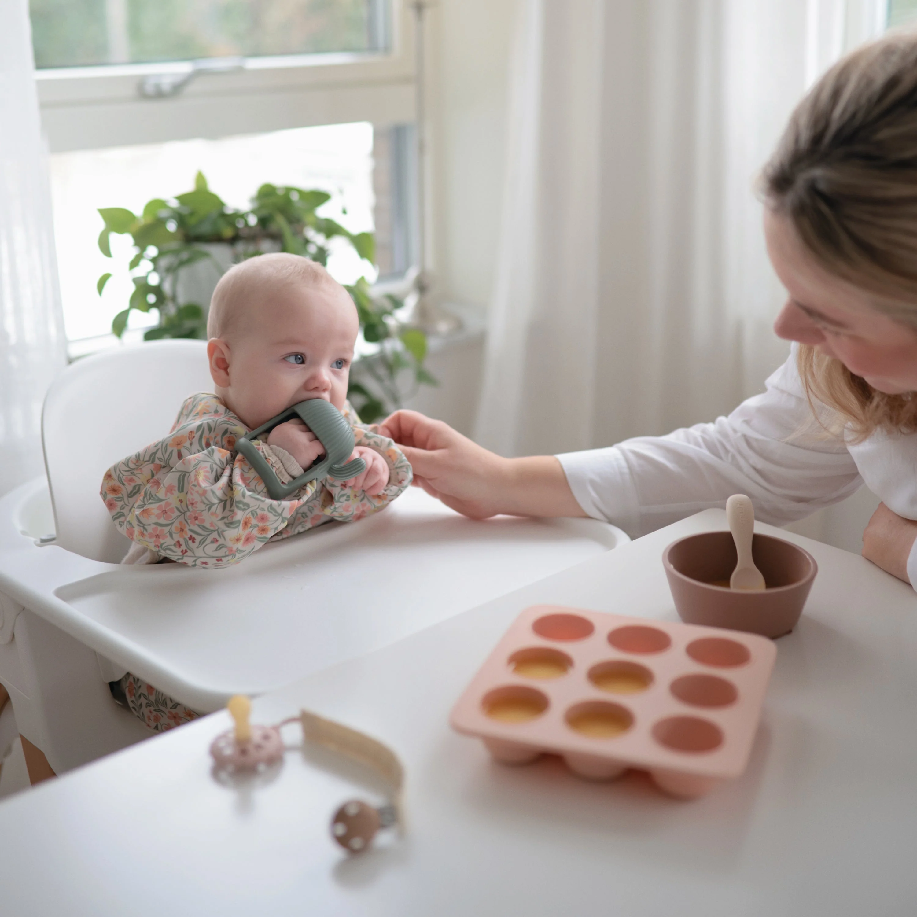 Mushie No-Drop Teether - Image 12