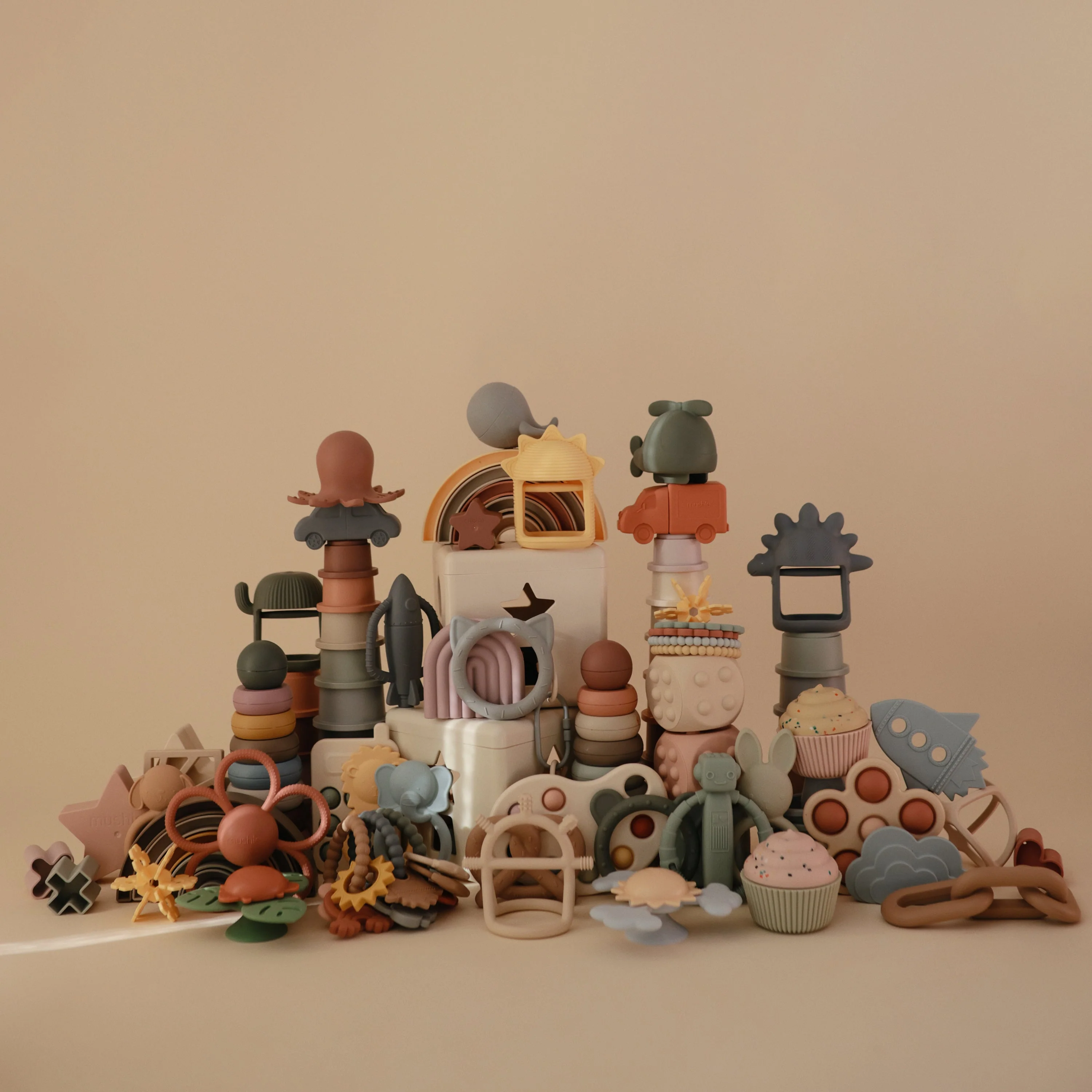 Mushie No-Drop Teether - Image 17