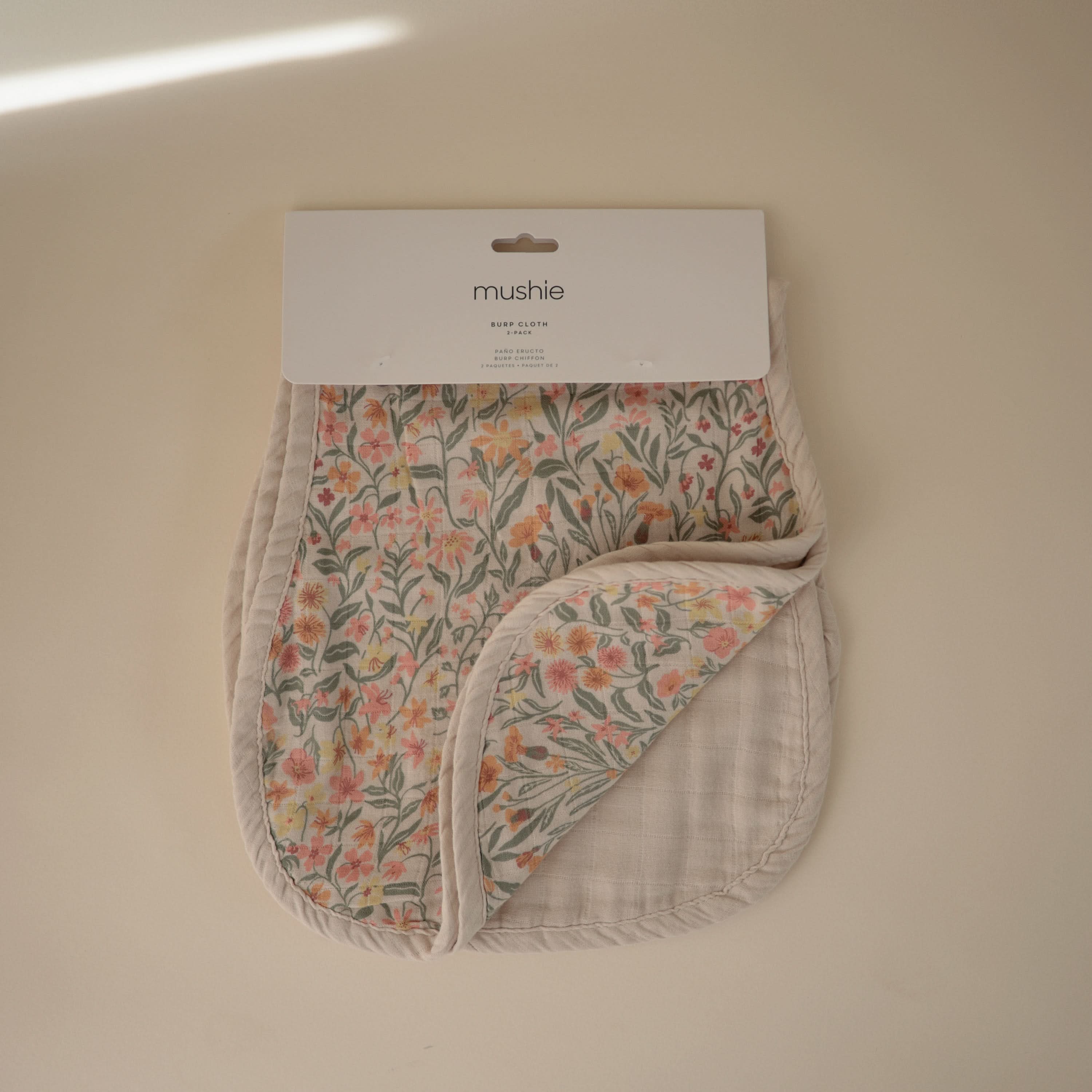 Mushie Organic Cotton Muslin Burp Cloth 2-Pack - Image 4