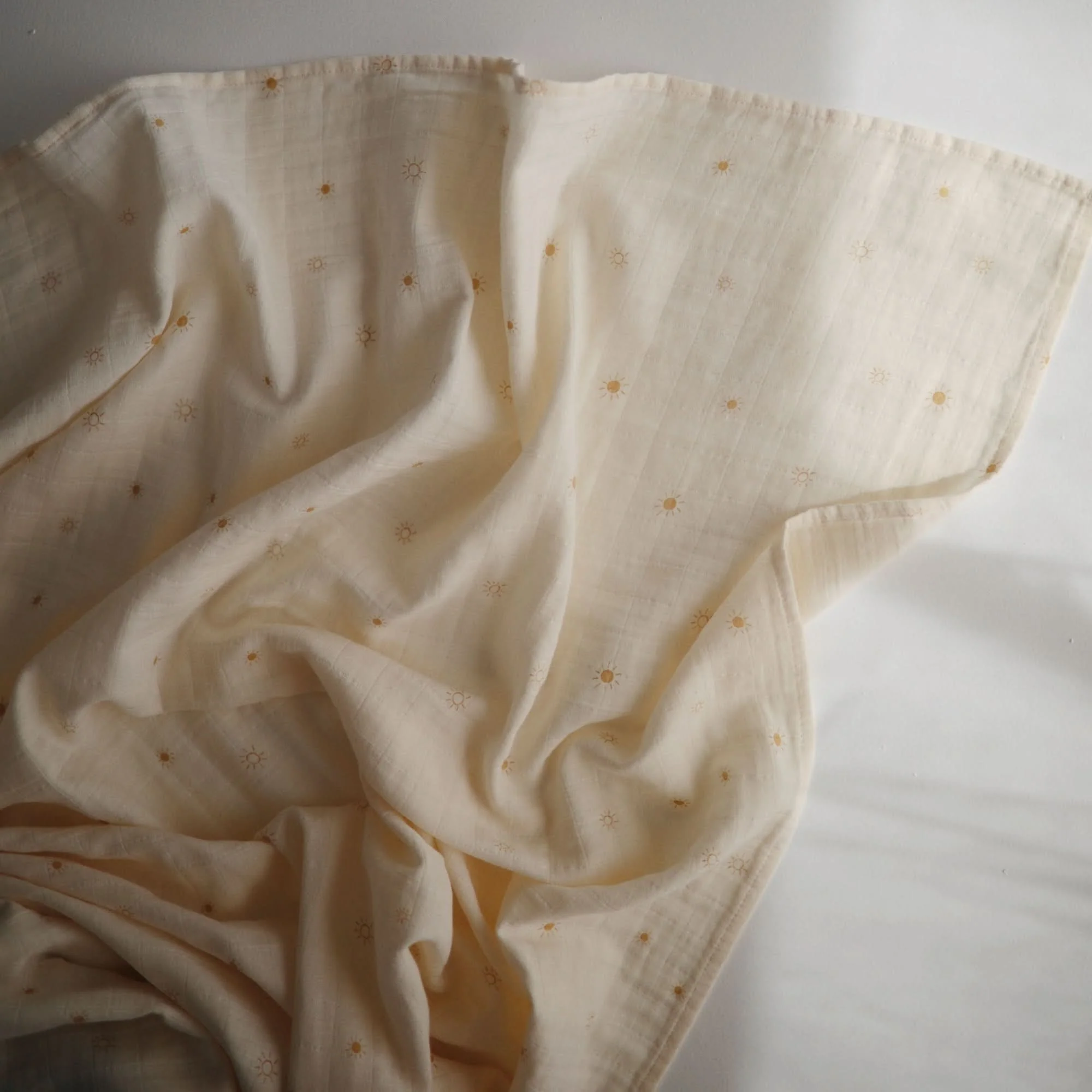 Mushie Organic Cotton Muslin Swaddle Blanket - Image 12