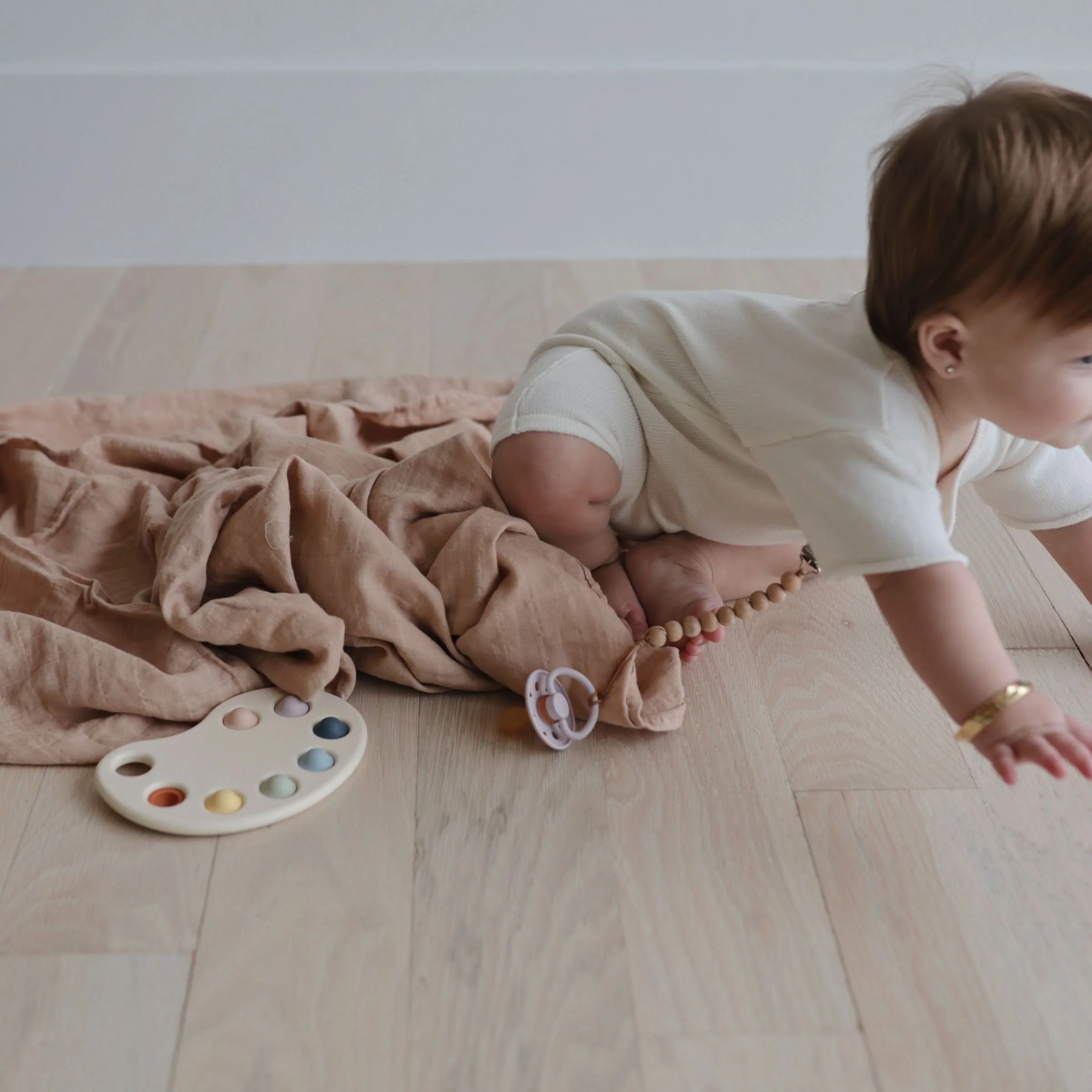 Mushie Organic Cotton Muslin Swaddle Blanket - Image 120