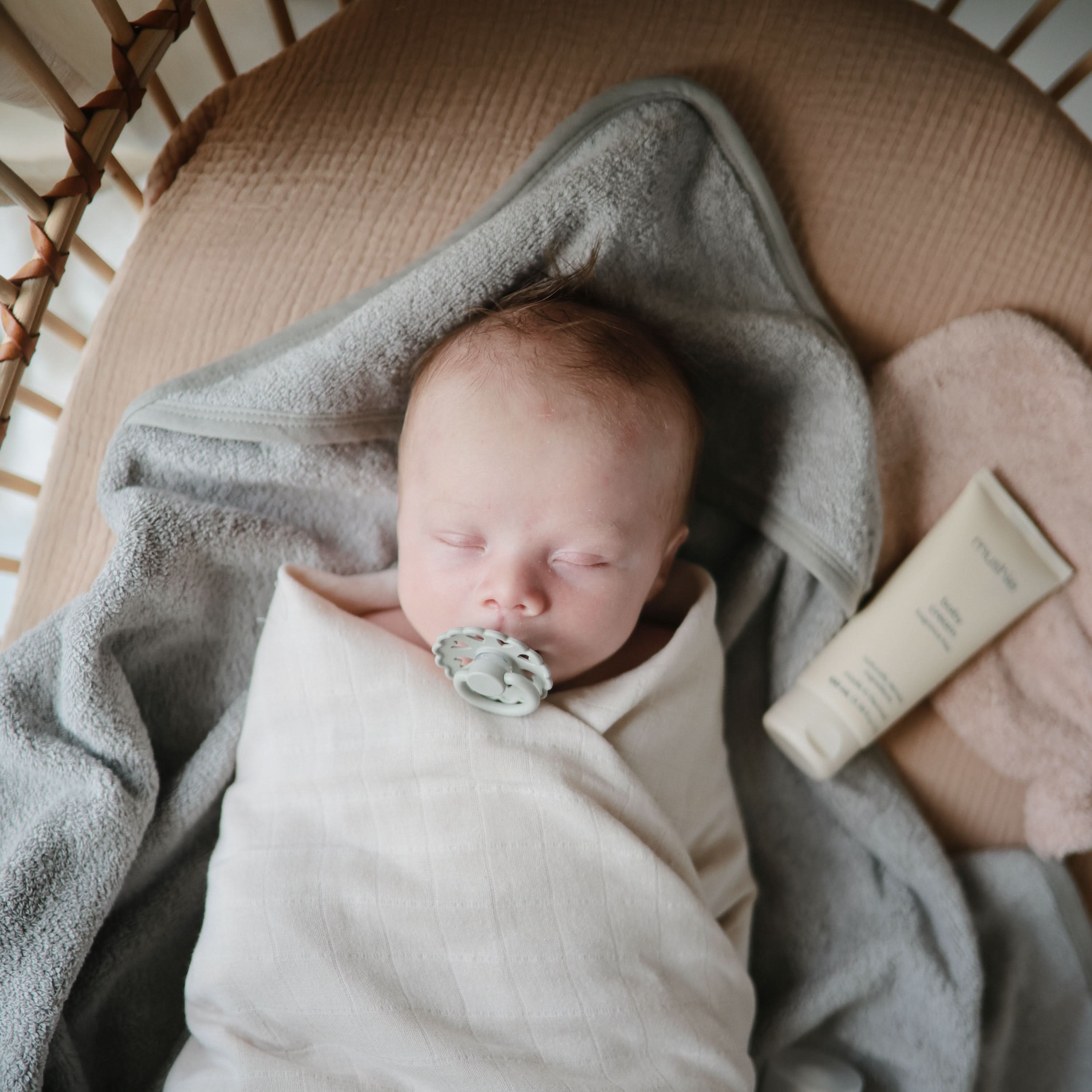 Mushie Organic Cotton Muslin Swaddle Blanket - Image 136
