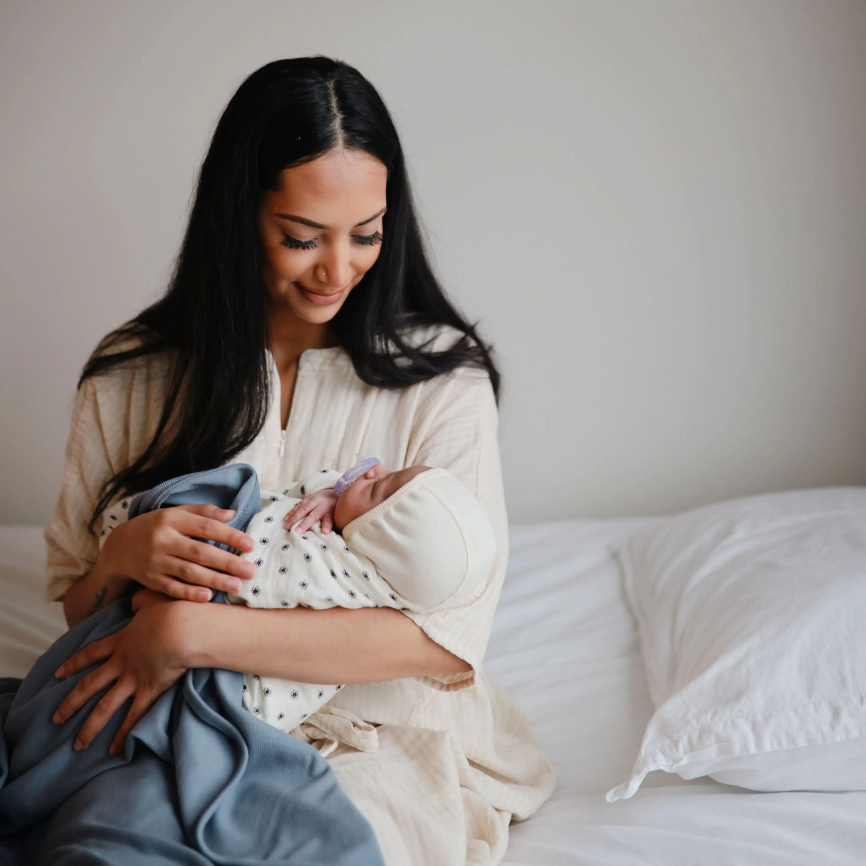 Mushie Organic Cotton Muslin Swaddle Blanket - Image 144