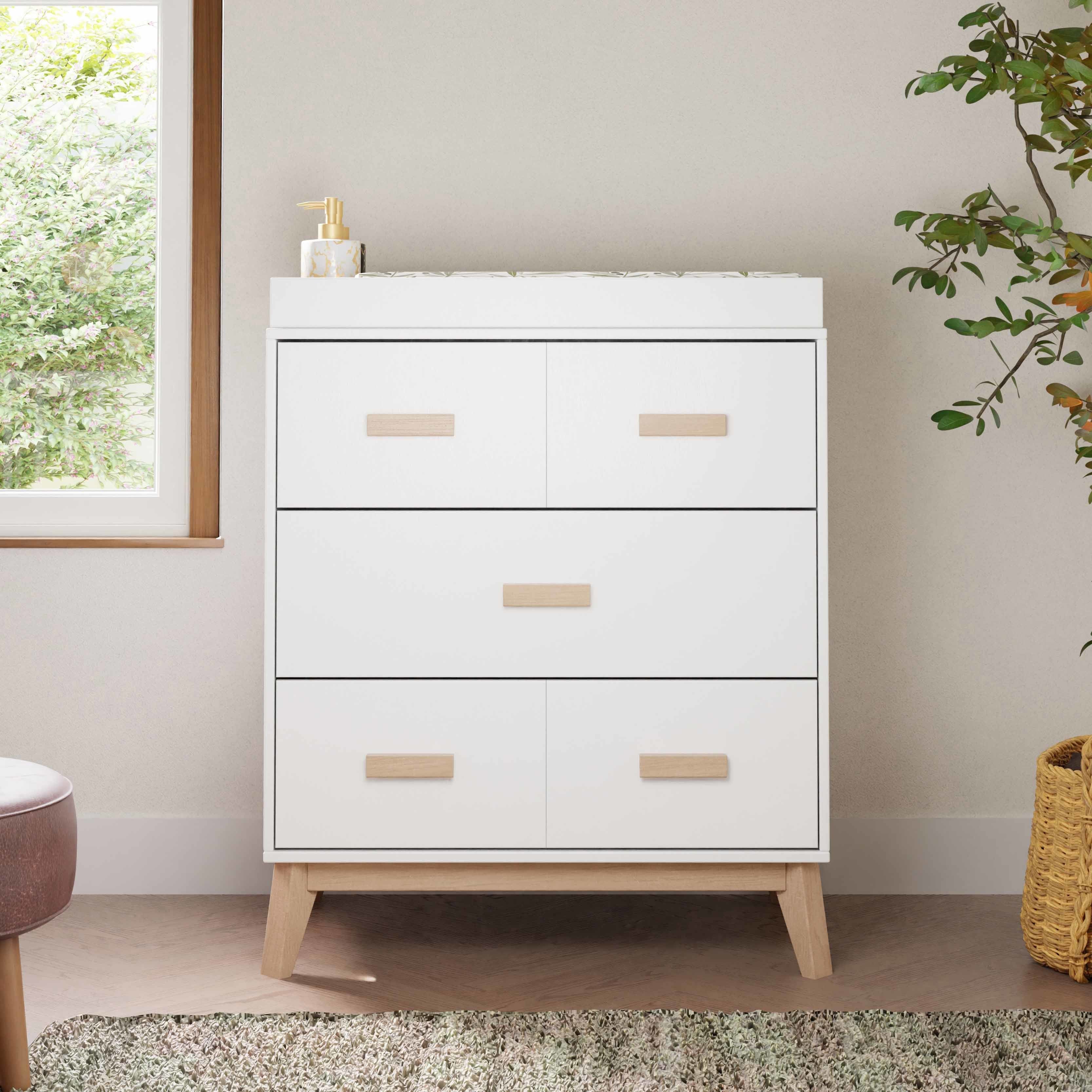 Scoot 3-Drawer Changer Dresser with Removable Changing Tray - Image 22