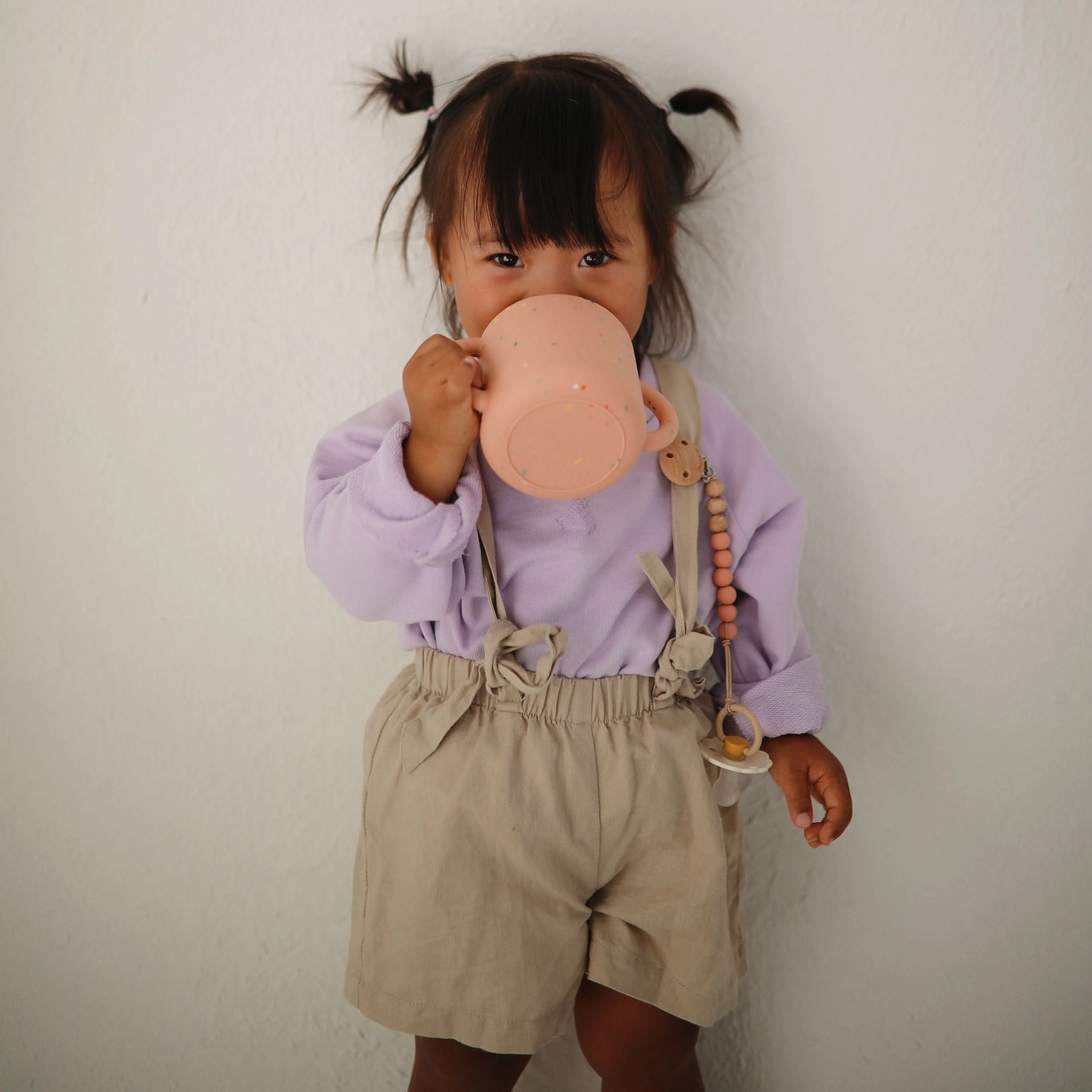 Mushie Silicone Pacifier Clip | Eva - Image 15