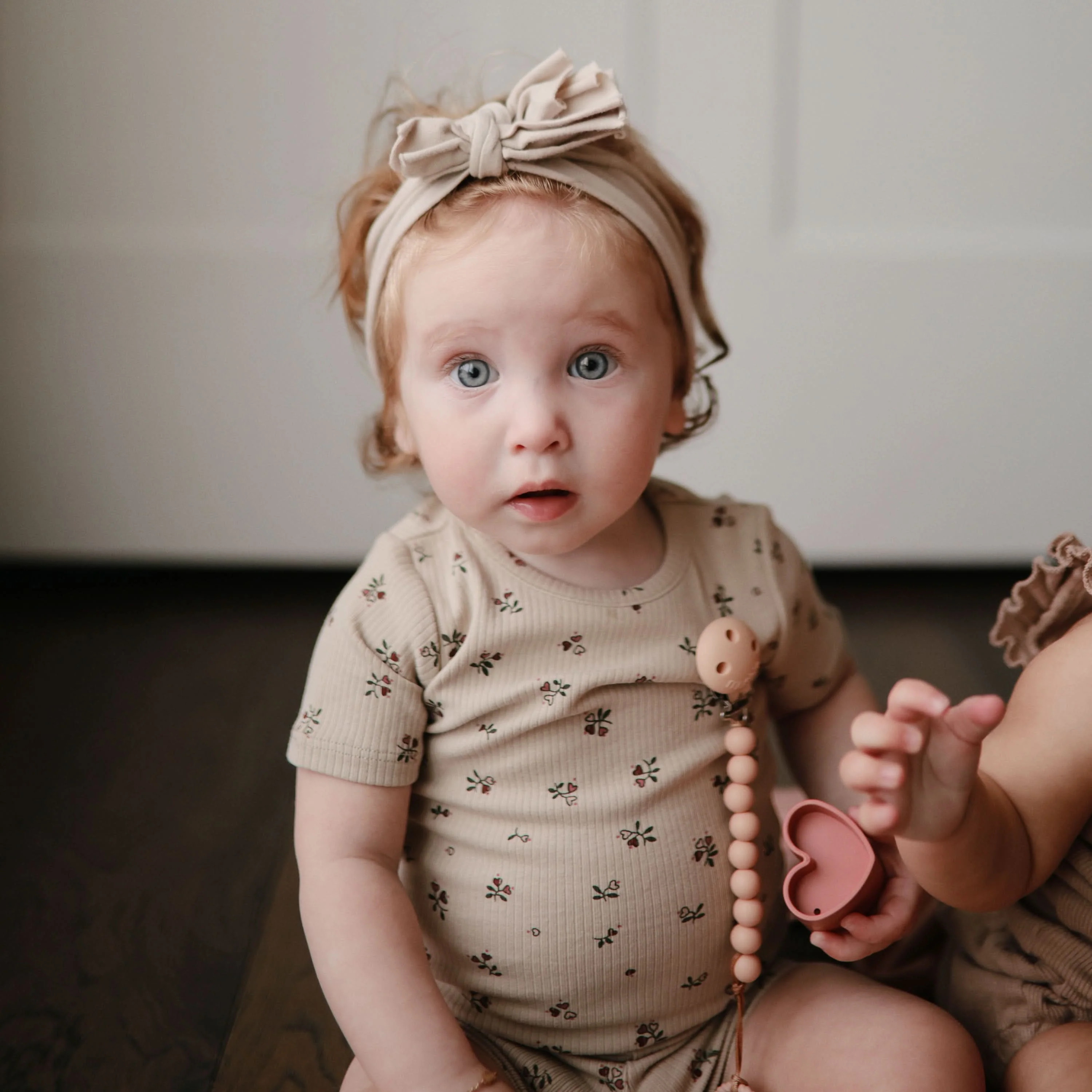 Mushie Silicone Pacifier Clip | Hera - Image 64