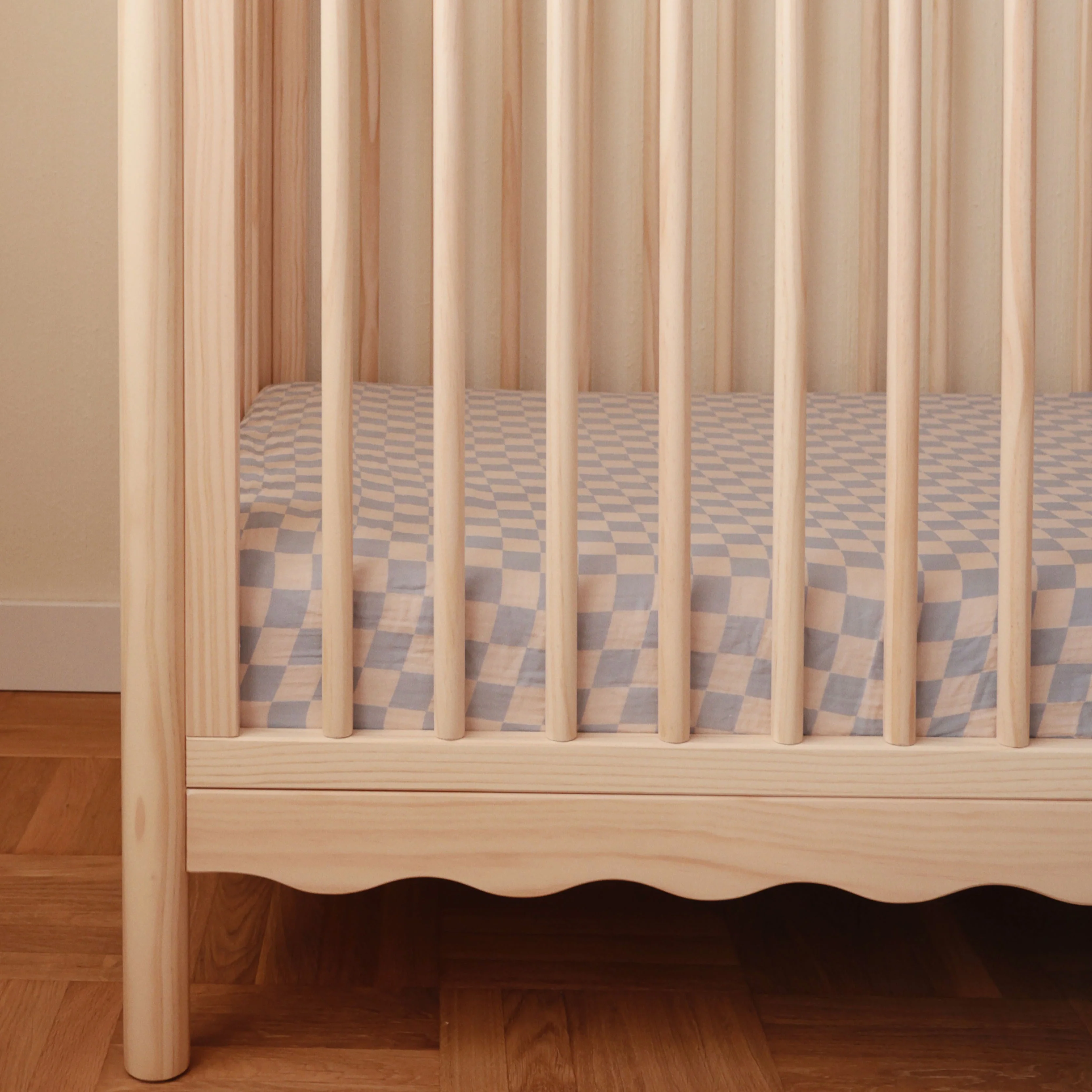 Swell 4-in-1 Convertible Crib with Toddler Bed Conversion Kit - Retail Exclusive - Image 13