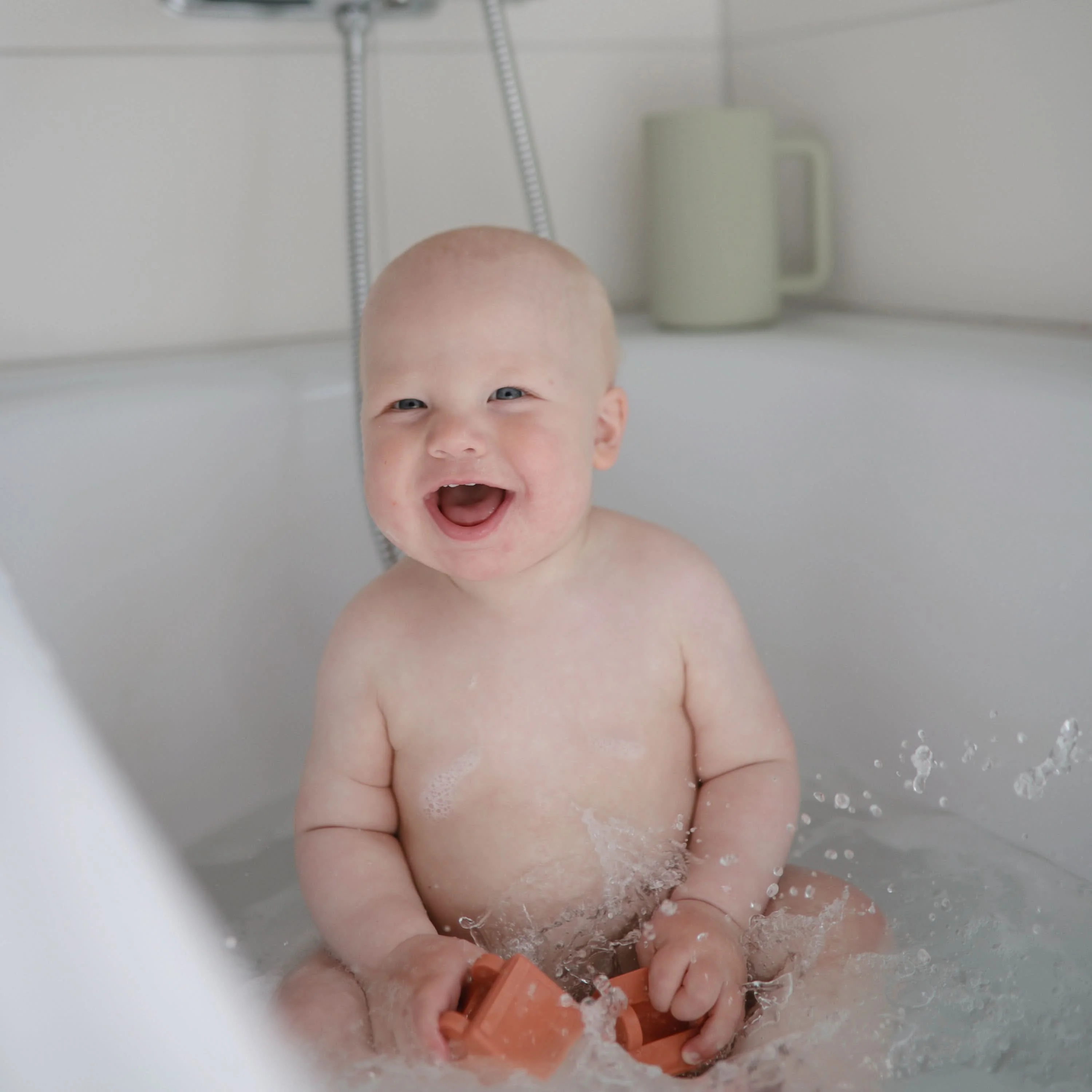Mushie Vehicles Mold Free Bath Play Set - Image 6