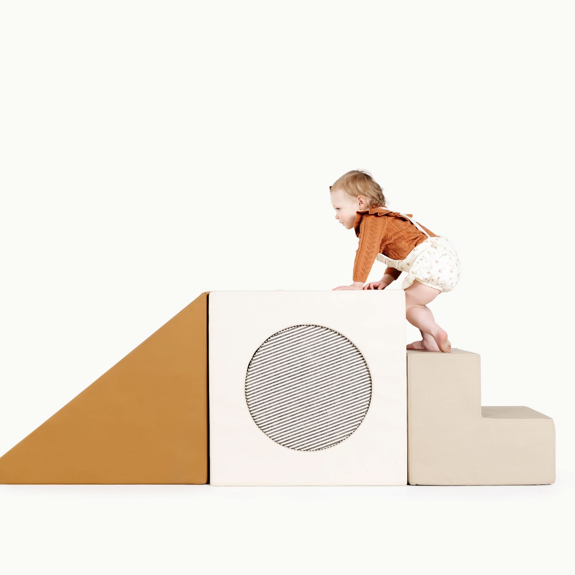 Gathre  Block Playset - Image 3