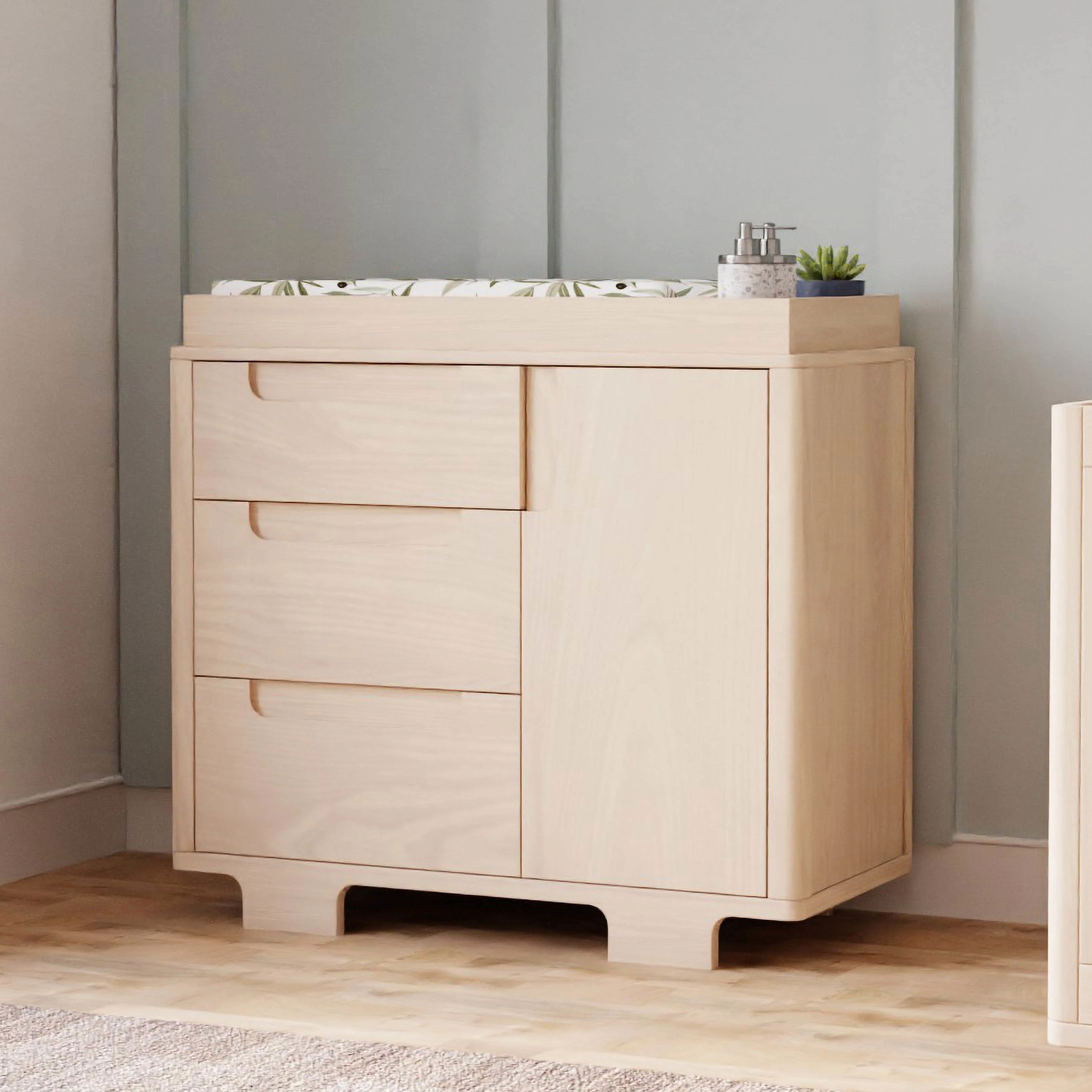 Yuzu 3-Drawer Changer Dresser - Image 35